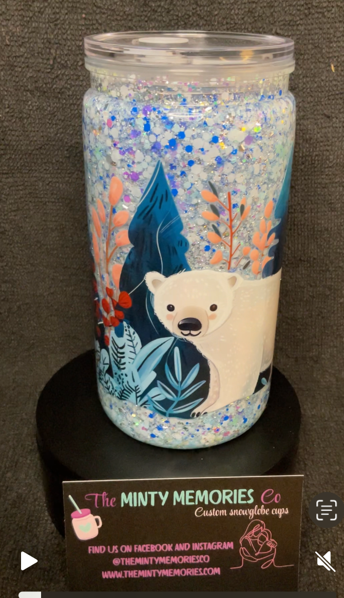 16 oz glow Snowy Bear