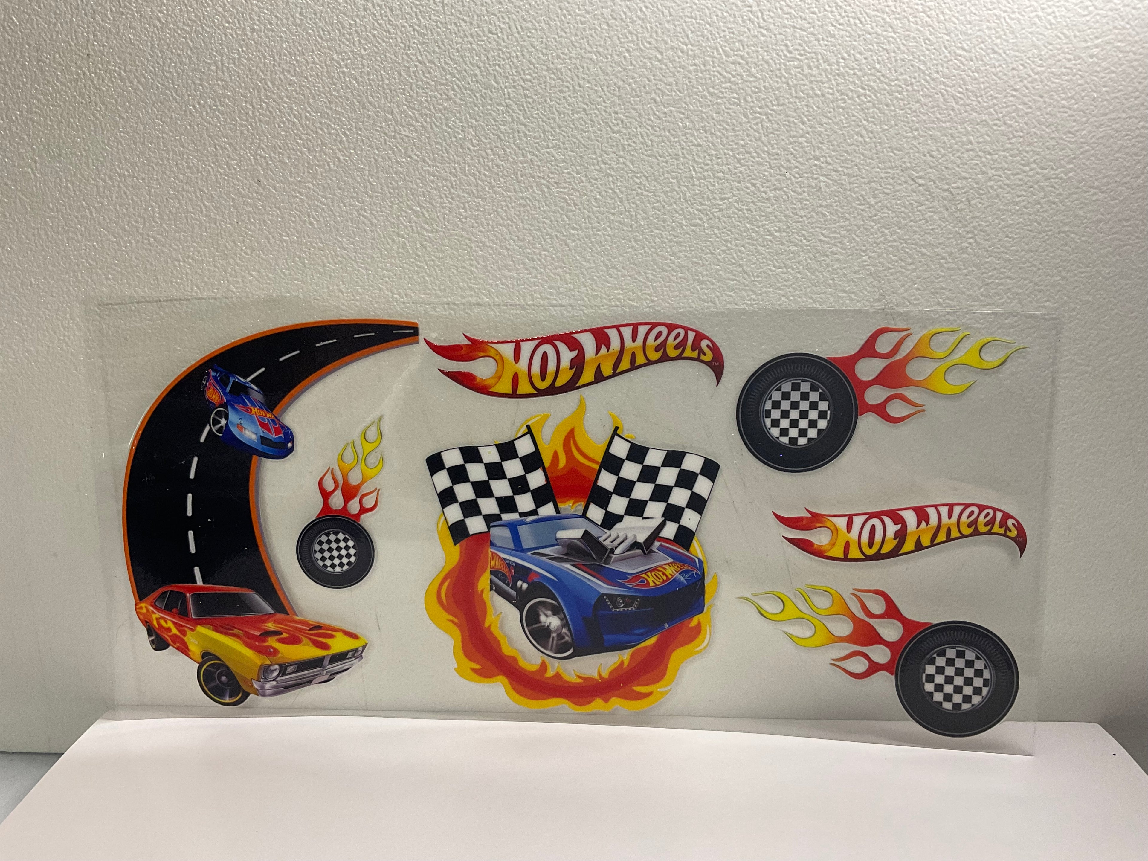T - Hotwheels