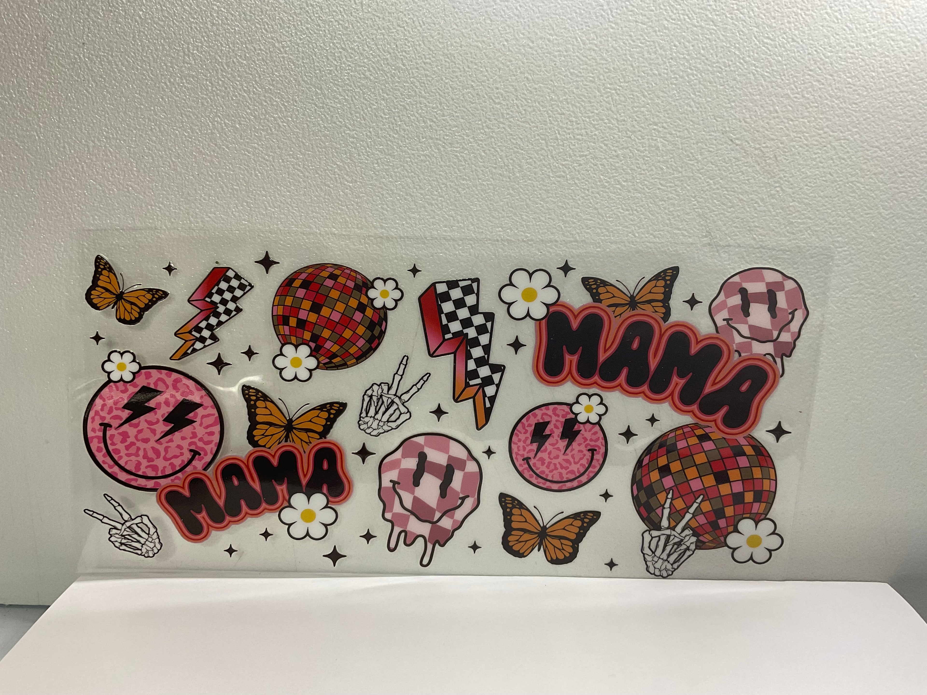 MA - Lightning bolts, smiley faces Mama
